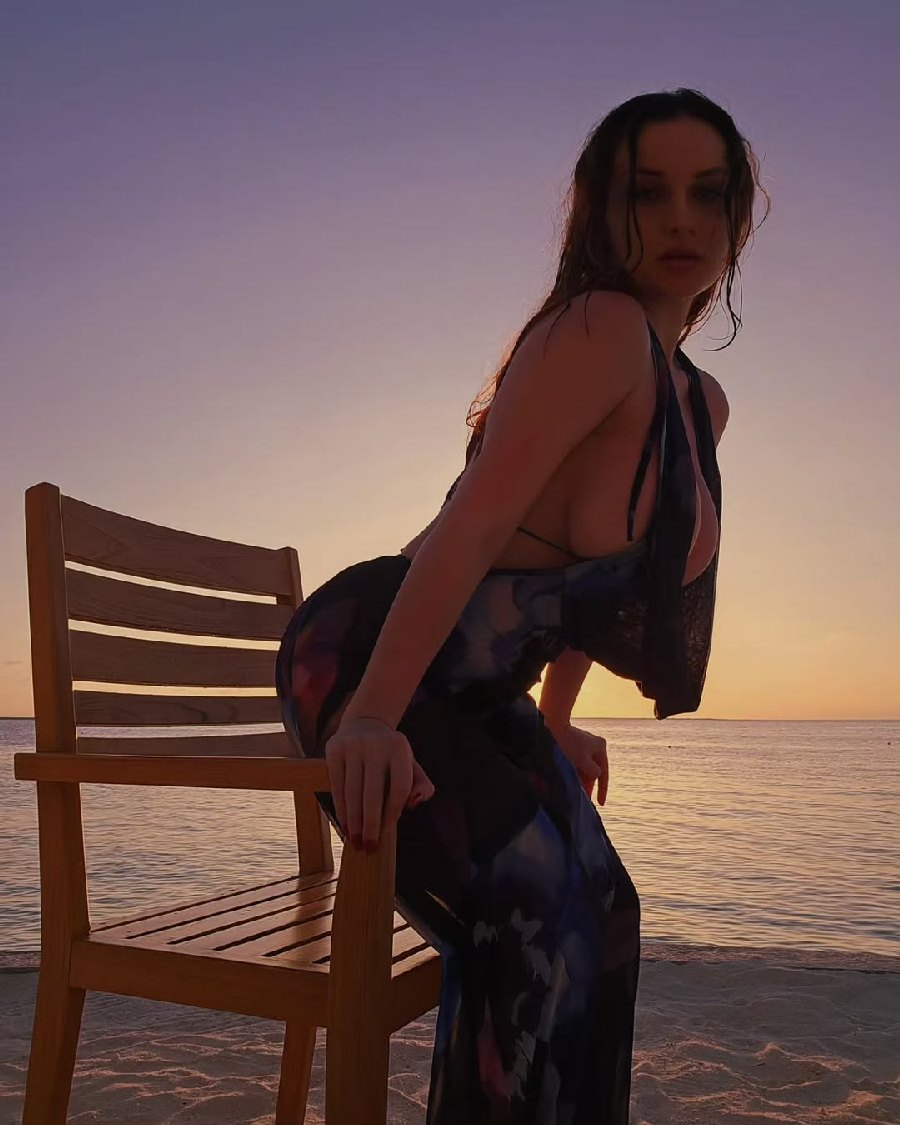 Sexy girl Miranda Faith nude in Kharkov