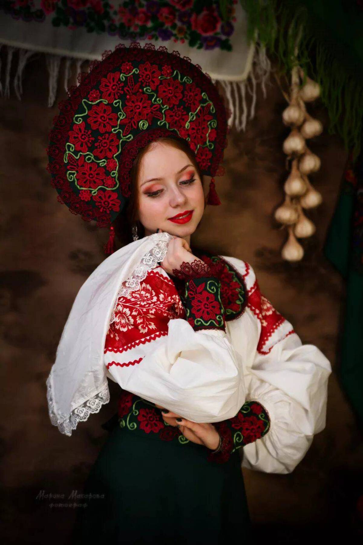 Women in Slavic costumes underwear in Kharkov